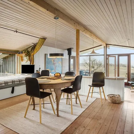 Ferienhaus Stunning In With Wifi *